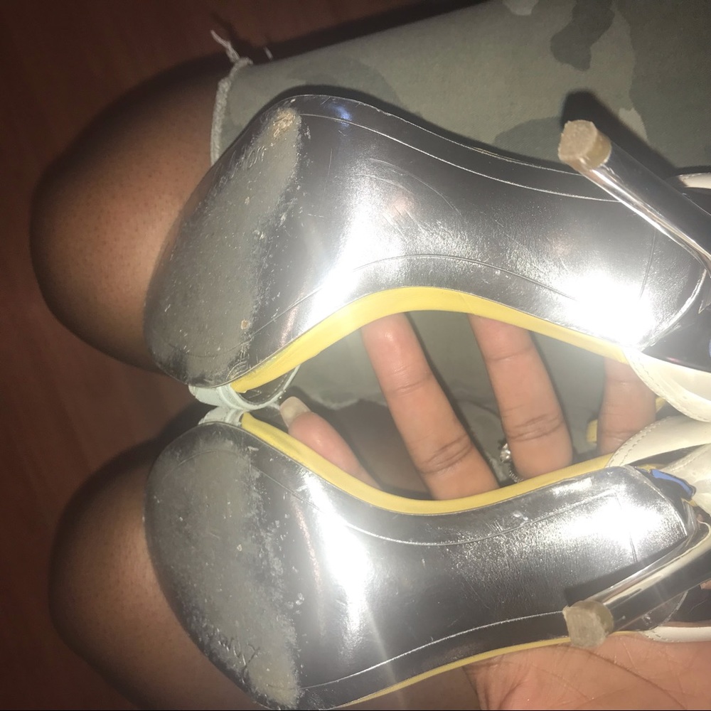 Shoe Lover 💓 - Picture 5 of 7